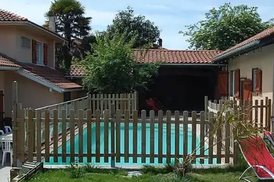 Image de gite le hameau d orx avec piscine à 10minutes des plages de labenne et ondres