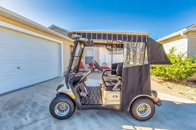 Image de Charming 2/2 Courtyard Villa in Village of Hadley with Golf Cart