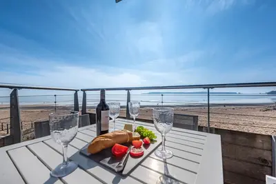 Image de Ty Traeth - Deux Chambres Maison, Couchages 4
