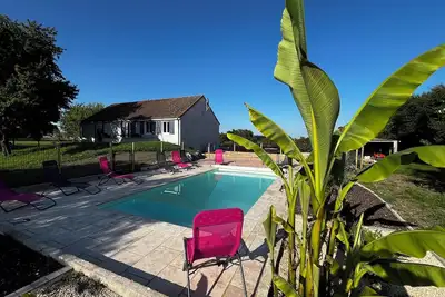 Image de Maison de charme 10 personnes avec piscine et jaccuzi, à proximité du Pal