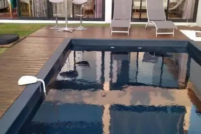 Image de Studio RdC avec piscine - Hauts de l’Ouest