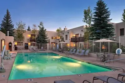 Image de 1br Cozy Pueblo Style Condo w/ Stunning Views