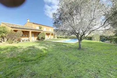 Image de Villa  Avec Piscine La Mandarine
