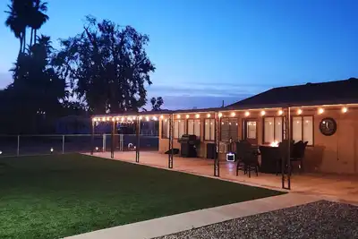 Image de Spacious updated home in Mohave Valley. Includes game room and has a large yard!