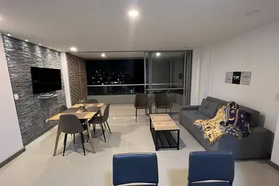 Image de Elegante Aptartamento de 3 Habitaciones en El Poblado, Medellín