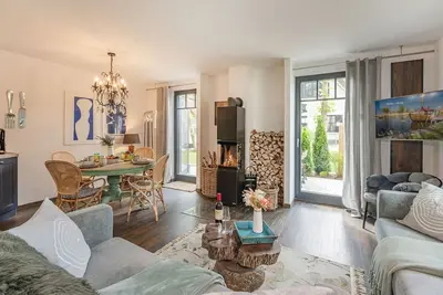 Image de Ferienhaus Ferdinand - Neu Errichtetes Ferienhaus in Ruhiger Wohngegend mit Parkplatz, Sauna und