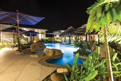 Image de Tropical Paradise. Beachfront, 2 bedroom apartment Denarau Island, Fiji