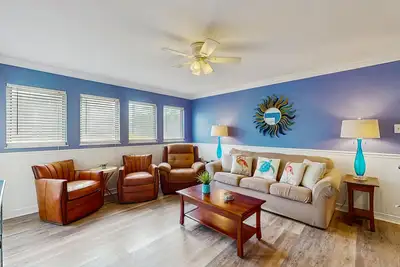 Image de Renovated, 1st-floor condo at oceanfront resort with pools, hot tubs, lazy river