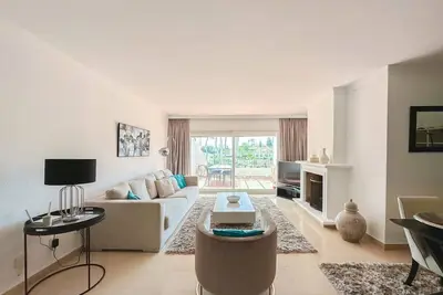 Image de Balcones Quinta | Views Pool Marbella Family Sunset Views