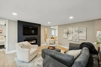 Image de Doc Holiday | Pet-Friendly 3br Lake Geneva Home w/ 4 Fireplaces & Walk to Lake