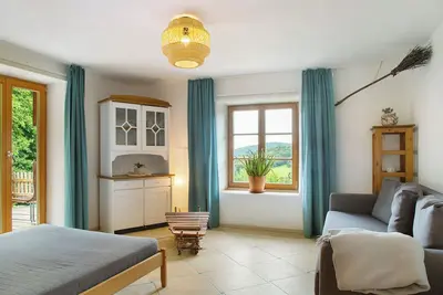 Image de Maison de vacances 'Landhaus Am Eselhof Daxstein' avec vue sur les montagnes et Wi-Fi