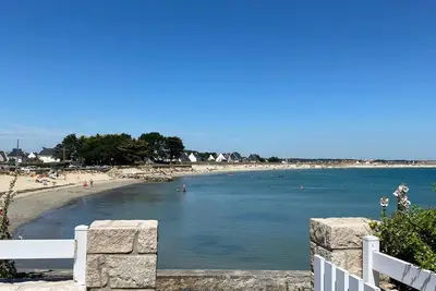 Image de Casa Barca, maison les pieds dans l'eau sur la Presqu'île de Gâvres.