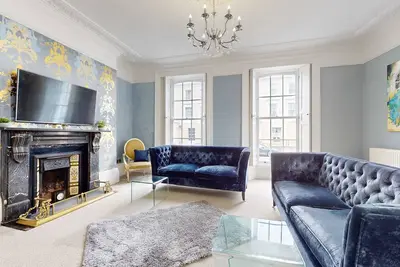 Image de The Hoe, Beautiful 5-Bedroom House, Garden, Secure Parking, Sleeps 12