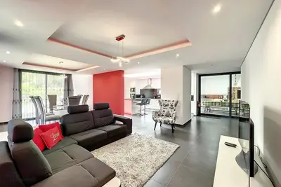 Image de Maison de vacances Calheta pour 1 - 6 personnes avec 3 chambres à coucher - Maison de vacances