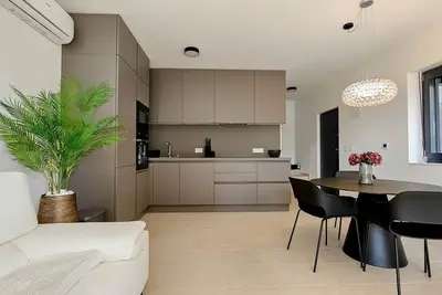 Image de Maison de vacances Novigrad pour 1 - 4 personnes avec 3 chambres à coucher - Maison de vacances