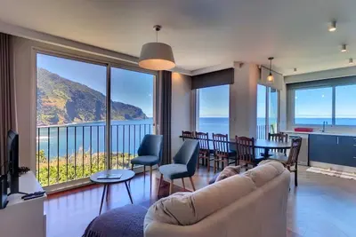 Image de Maison de vacances Seixal pour 1 - 6 personnes avec 3 chambres à coucher - Maison de vacances