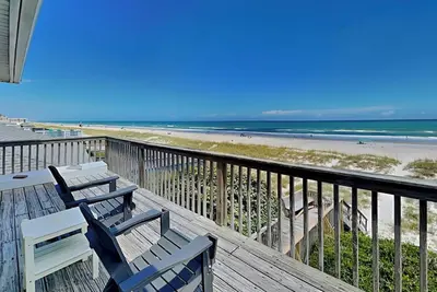 Image de Livin' the Ruff Life | Panoramic Ocean Views, Two Patios + Private Boardwalk!