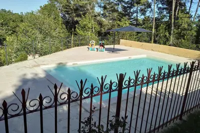 Image de La Petite Salamandre, Gîte climatisé, 3* pour 1 à 5 personnes  proche de Sarlat