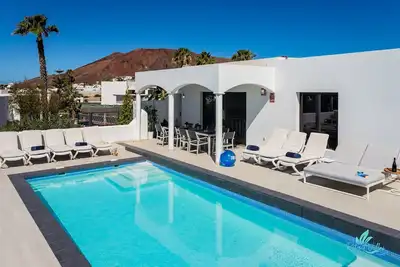 Image de Stunning 5-bedroom 5-bathroom villa