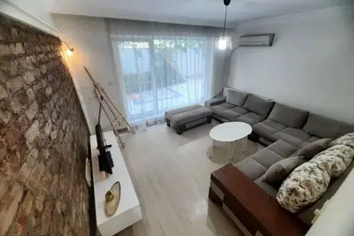 Image de Very central location 1 bedroom apartment