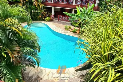 Image de Spacieux appartement- 2 Ch/2sdb/ A/C - Piscine -Jardin - Proche plages et centre
