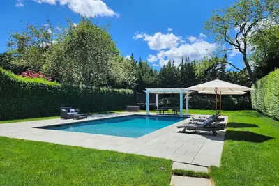 Image de Southampton Star Host, Msg 4 details\nWntr, Us Open @ Shinnecock, and Summer 2026