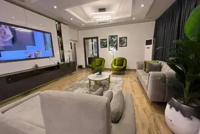 Modern 3Bed With Pool &Gym in Lekki