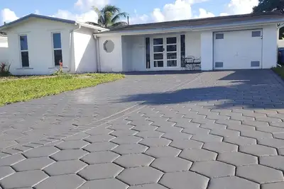 Peak Fun Drive. Open Clean Home. 2. 5 bathrooms