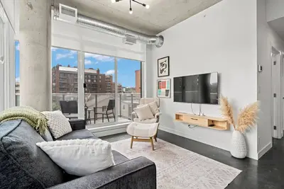 Image de Designer Cosmopolitan Loft in Downtown Calgary