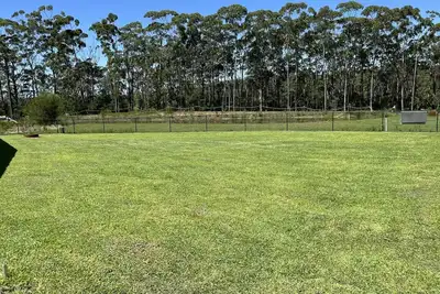 Image de Brand New house in a Tranquil Golf Course Retreat