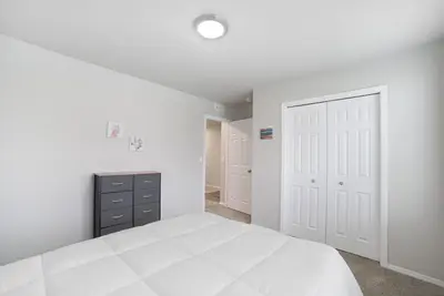 Image de New North End Twin Falls house