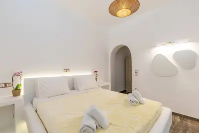 Image de Maison de vacances 'Mykonian Breeze Deluxe Junior Suite' avec vue montagne, Wi-Fi et climatisation