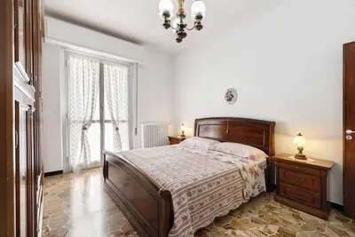 Image de Appartement 'Casa Grace - Casa Al Mare' avec vue sur les montagnes, balcon et Wi-Fi