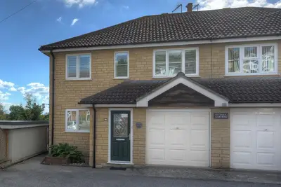 Image de 2 Studley Gardens, pet friendly, with a garden in Lyme Regis