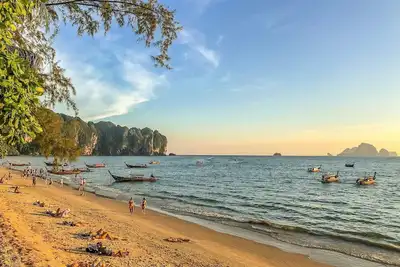 Image de Tranquil waterfront views