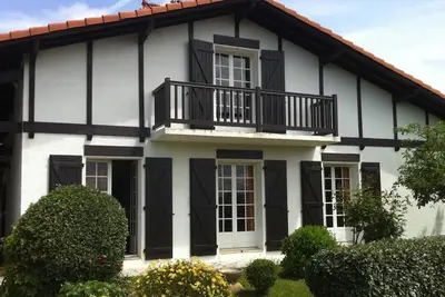Image de Appartement dans villa Saint Jean de Luz