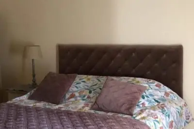 Image de Appartement tout confort en face des Thermes de Contrexéville et du Parc Thermal