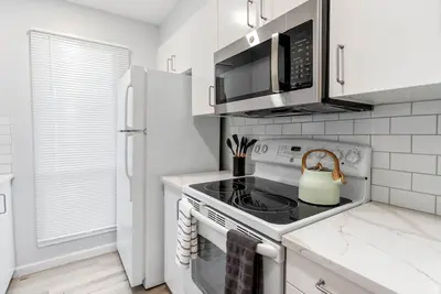 Image de Cactus Cove-2 Br 1. 5 Bath condo near Old Town
