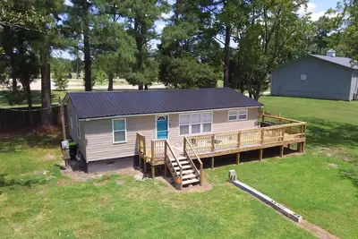 Image de Cozy Home near the Beautiful Bay River