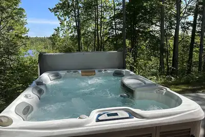 Image de Hot tub - Great views - close to Prnl - private