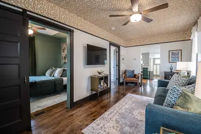 Image de Golden Lilly Historic Retreat
