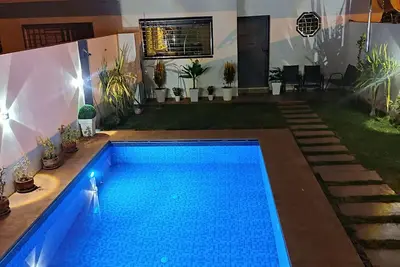 Image de Chalet villa avec piscine
