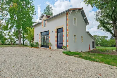 Image de Jolie maison Ă Gans avec WiFi
