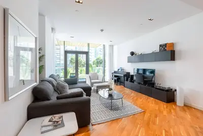 Image de Modern Bluewaters 1br w/ Relaxing Balcony View
