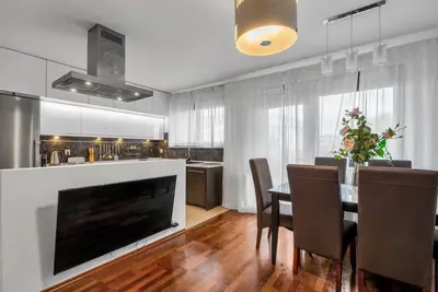 Bemowo Business Apt - 2 bedrooms, 62m2, Parking, Metro & Park by Rentujemy