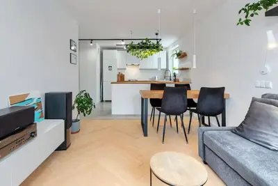 Seaside Retreat Gdańsk - 64m2, Parking, Workspace