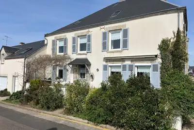 Image de Gîte familial avec terrasse et vue sur la Loire