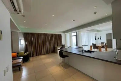 Image de 3 Br Apartment With Ocean View In Popular Osu