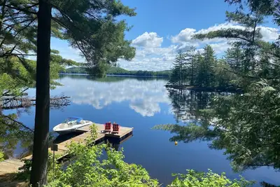 Image de 3 Bdrm, 1 Bath, traditional family cottage with spectacular views!