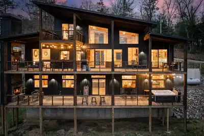 Image de Prohibition Loft Brand New Cabin